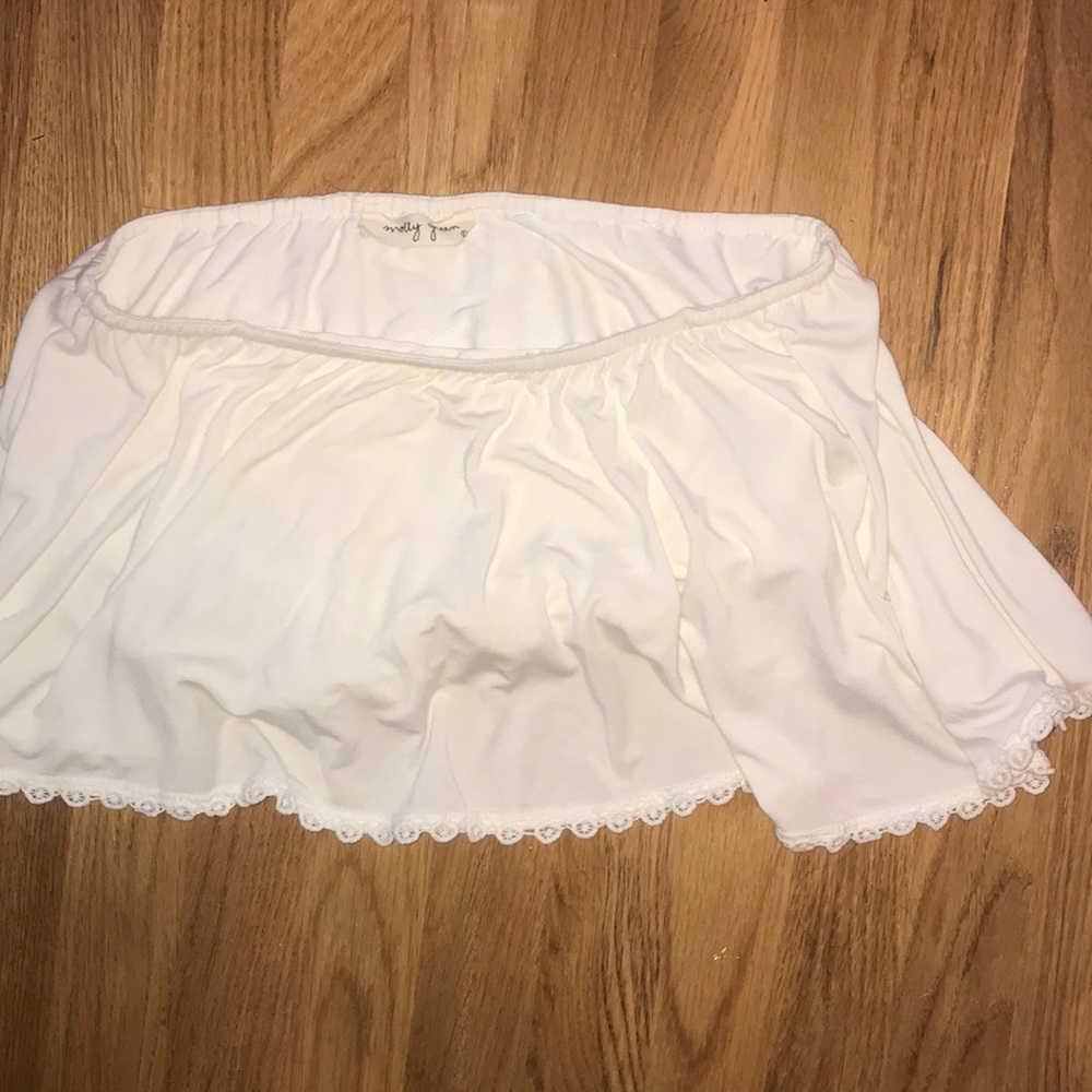 sleeveless crop